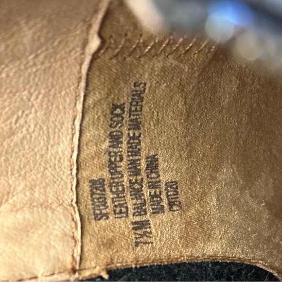 Sofft Britton Womens Size 7.5M Sneakers Shoes Gray Waterproof Suede Zip Up - Picture 7 of 9